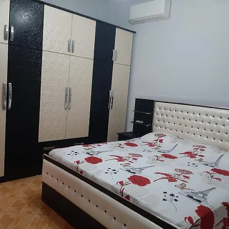 Vakantiehuis Pushimi Manez *